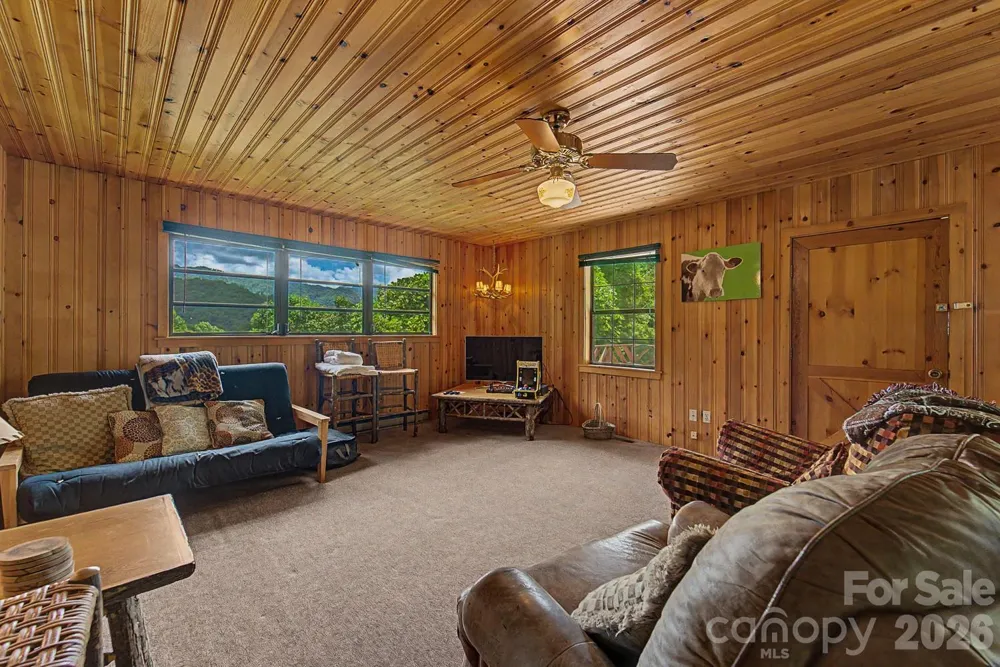 630 Smokey Vista Drive Bryson City, NC 28713