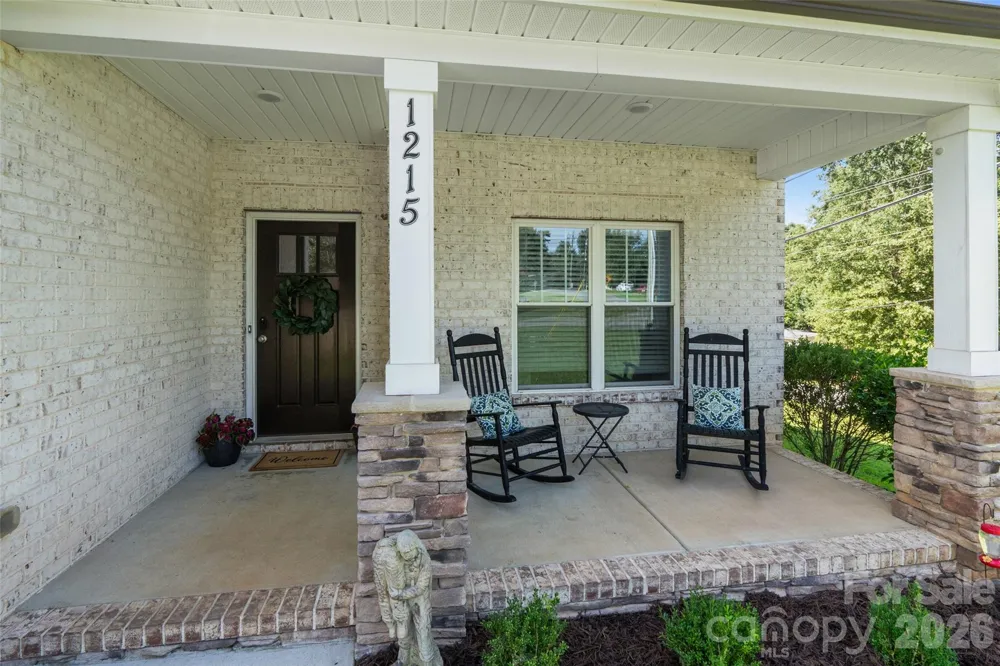1215 Robinhood Lane Kannapolis, NC 28081