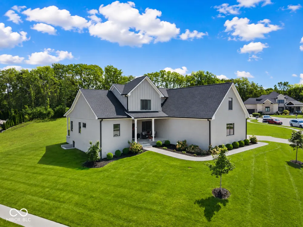 1837 Calvert Farms Drive Greenwood, IN 46143