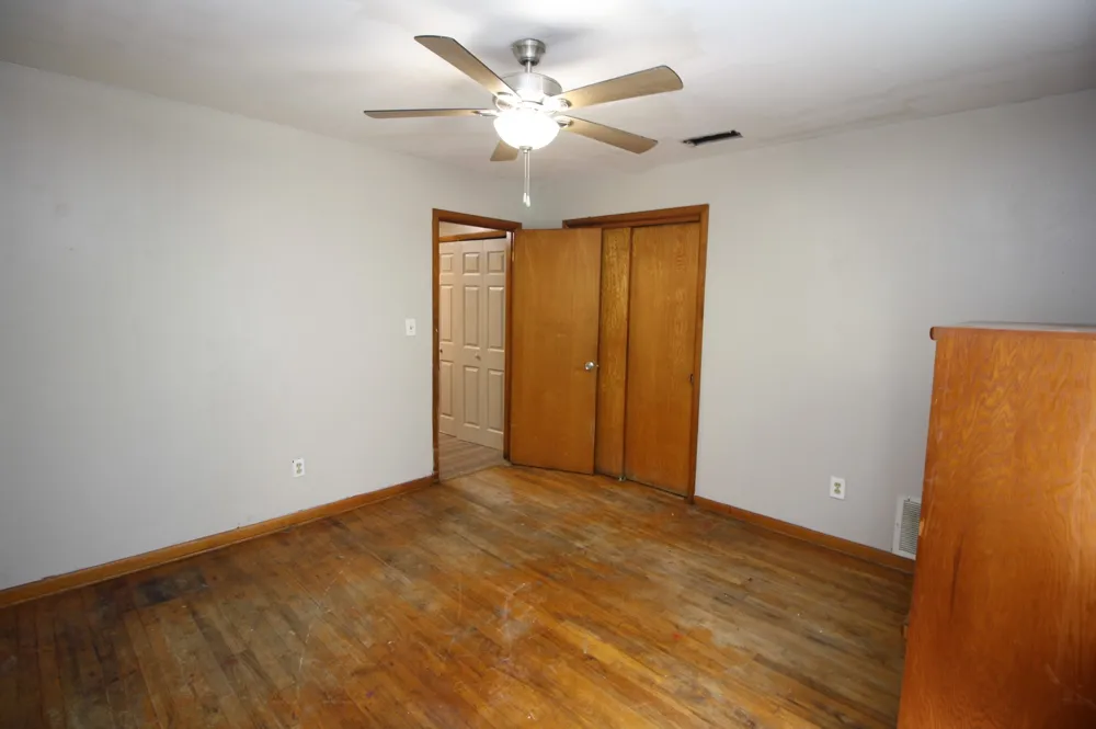 306 S Austin Street Wolfe City, TX 75496