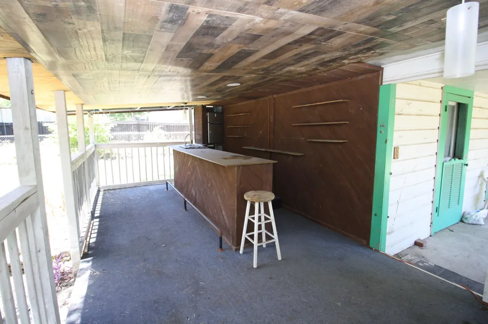 306 S Austin Street Wolfe City, TX 75496