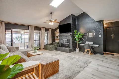 4416 Sweetgum Way