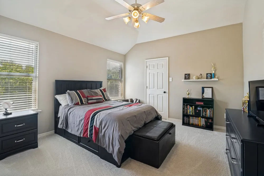 302 Highland Valley Court Wylie, TX 75098