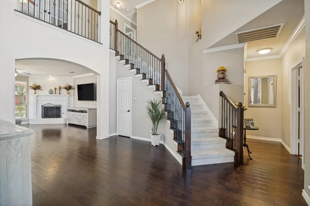 302 Highland Valley Court Wylie, TX 75098