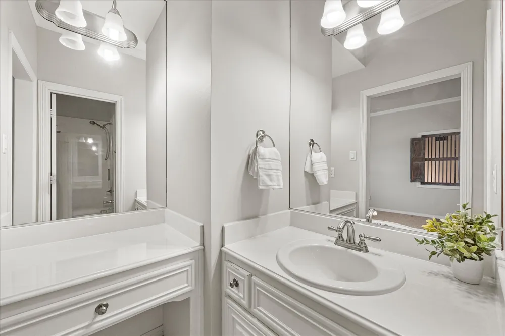 161 Ridgemont Drive Heath, TX 75126