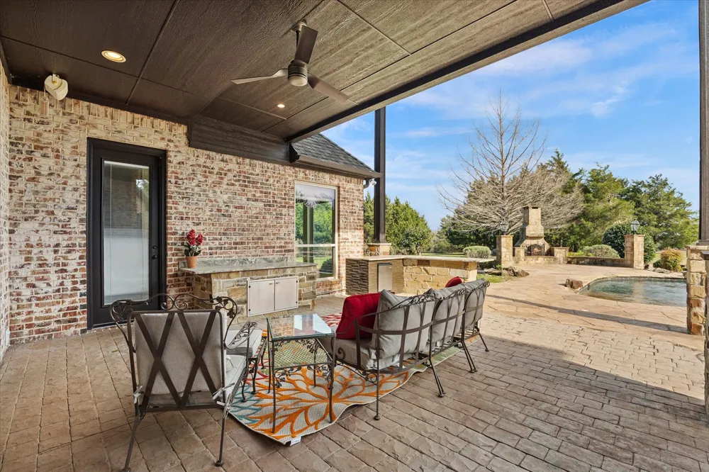 161 Ridgemont Drive Heath, TX 75126