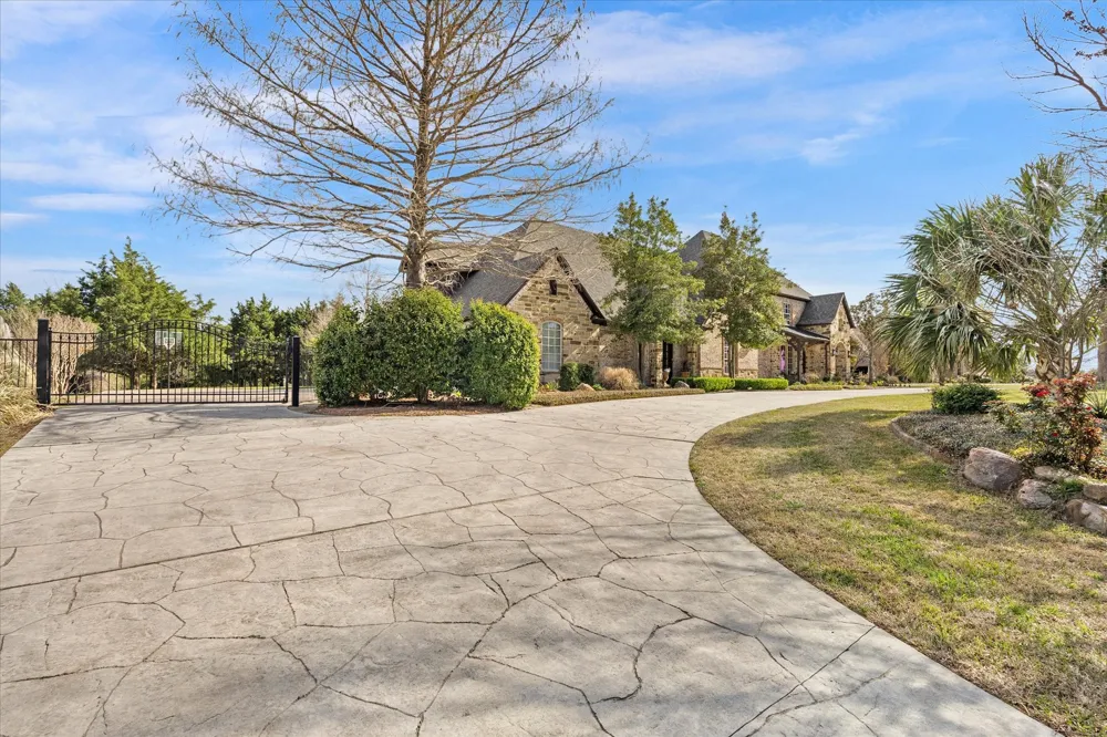 161 Ridgemont Drive Heath, TX 75126