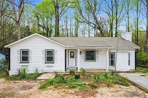 400 Hemlock Dr.