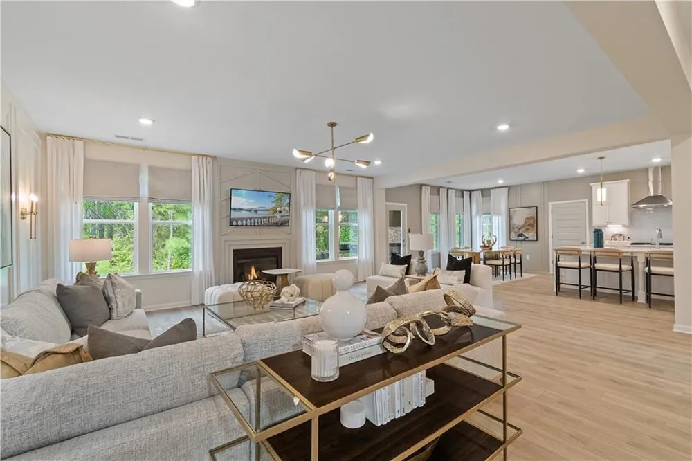 2804 Niblick Green Loop Snellville, GA 30039