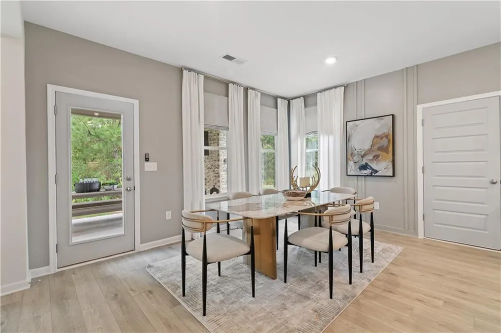 2804 Niblick Green Loop Snellville, GA 30039