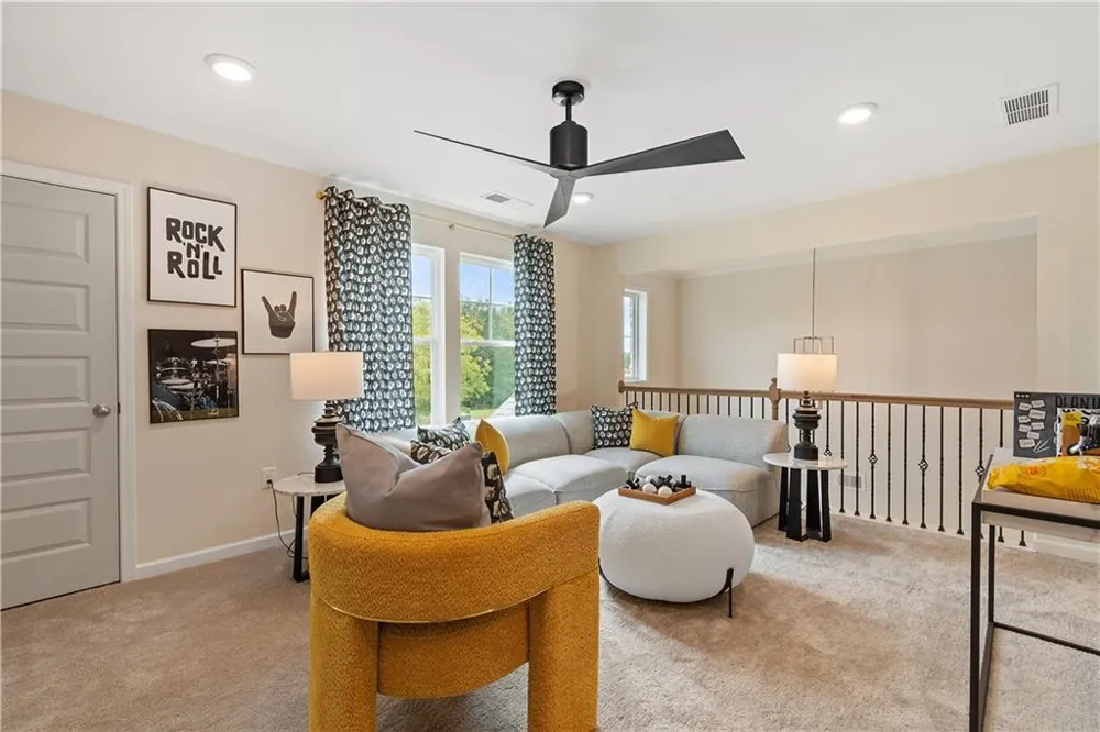 2804 Niblick Green Loop Snellville, GA 30039