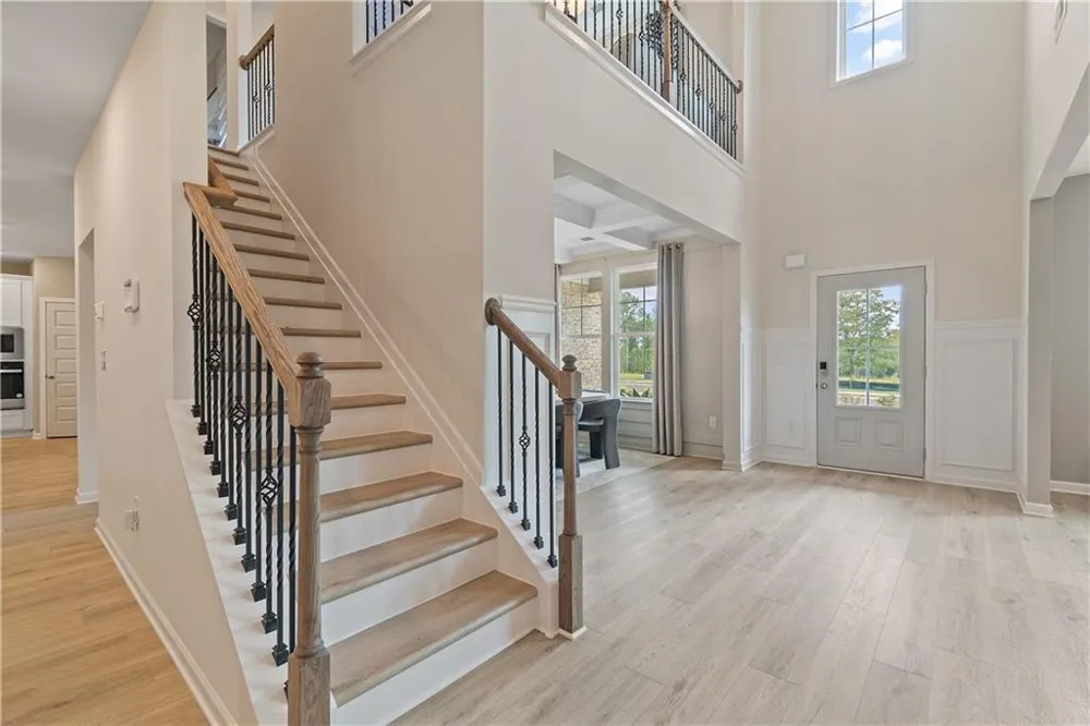 2804 Niblick Green Loop Snellville, GA 30039