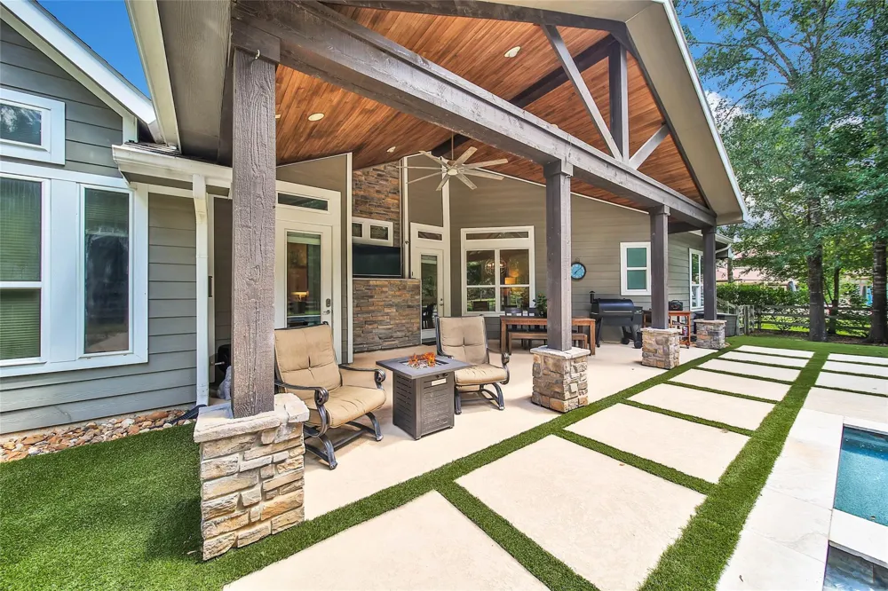 8857 Catamaran Way Montgomery, TX 77316