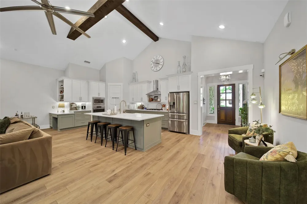 8857 Catamaran Way Montgomery, TX 77316
