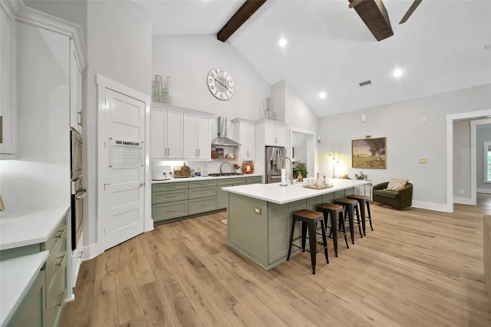8857 Catamaran Way Montgomery, TX 77316