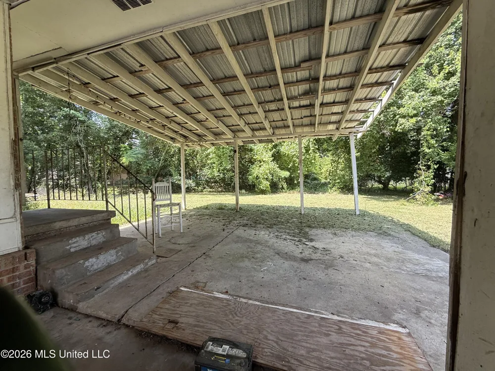 123 Apple Ferriday, LA 71334