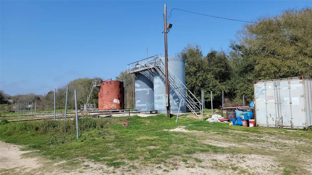 1908 2nd Street Texas City, TX 77623