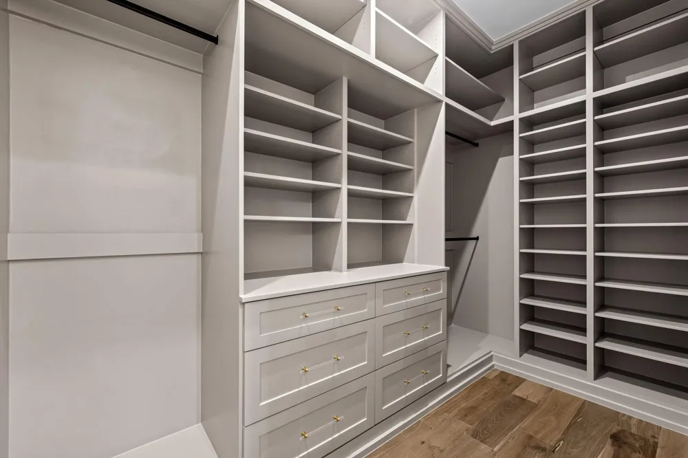 4814 Locust Street Bellaire, TX 77401