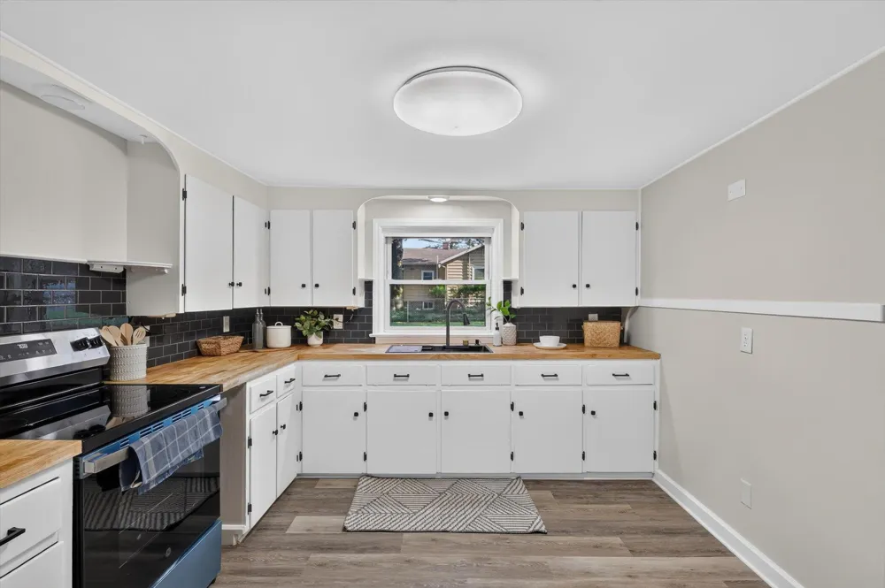 539 Coolidge Avenue Kalamazoo, MI 49006