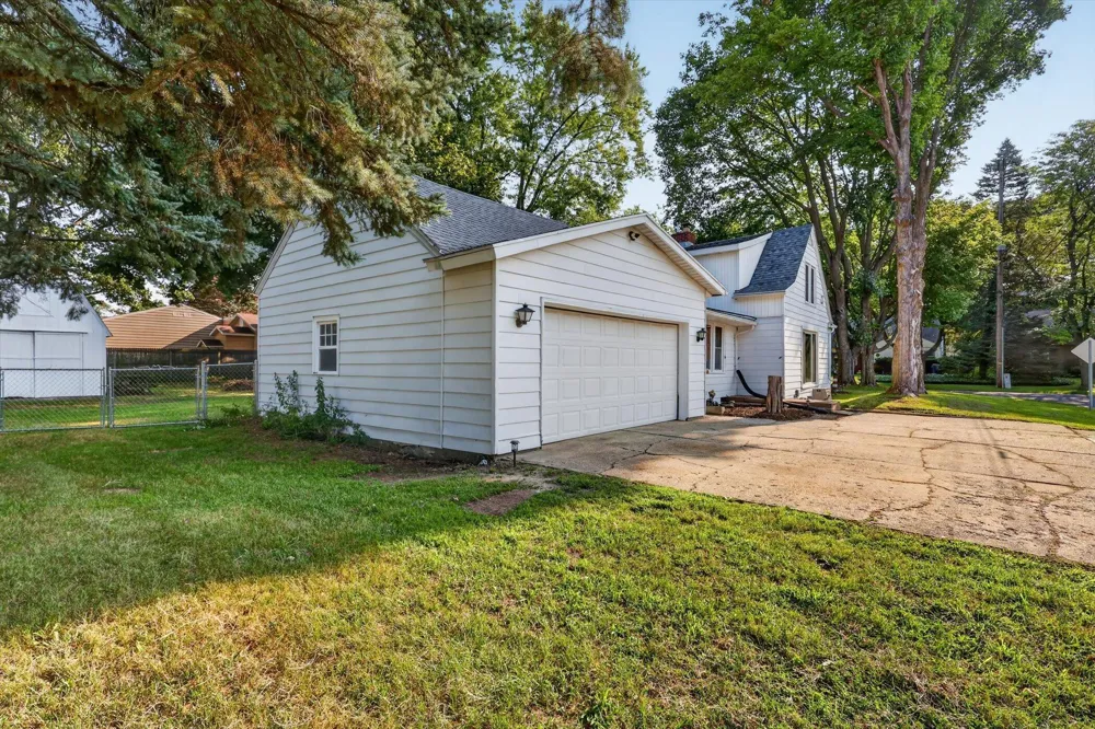539 Coolidge Avenue Kalamazoo, MI 49006