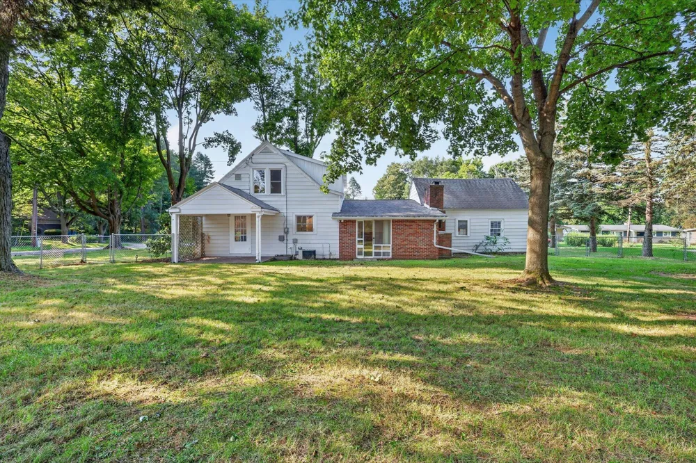 539 Coolidge Avenue Kalamazoo, MI 49006