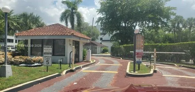 8205 SW 152nd Ave #F-306 Miami, FL 33193
