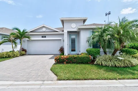 2515 BELLA VISTA CIRCLE