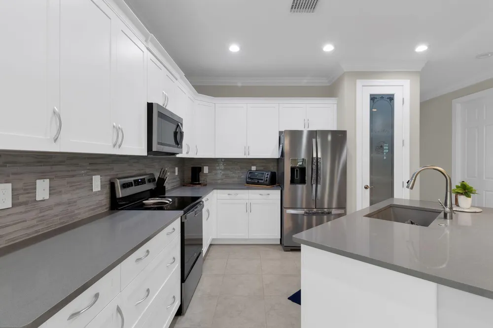 2515 BELLA VISTA CIRCLE Vero Beach, FL 32966