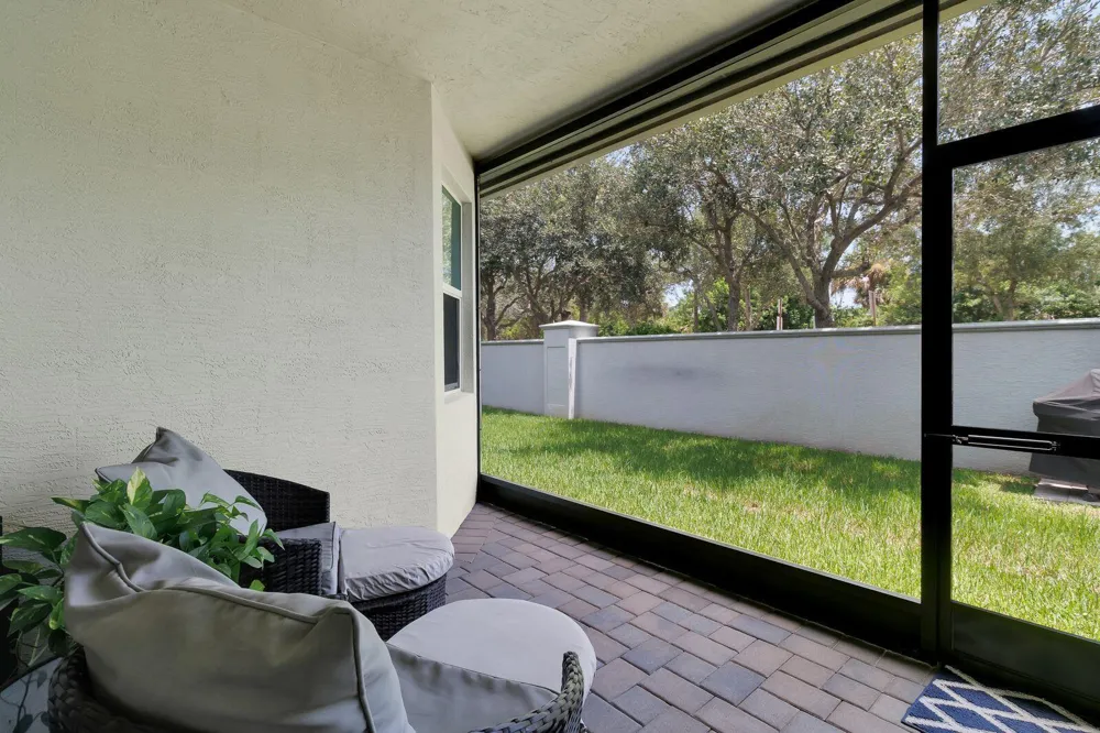 2515 BELLA VISTA CIRCLE Vero Beach, FL 32966