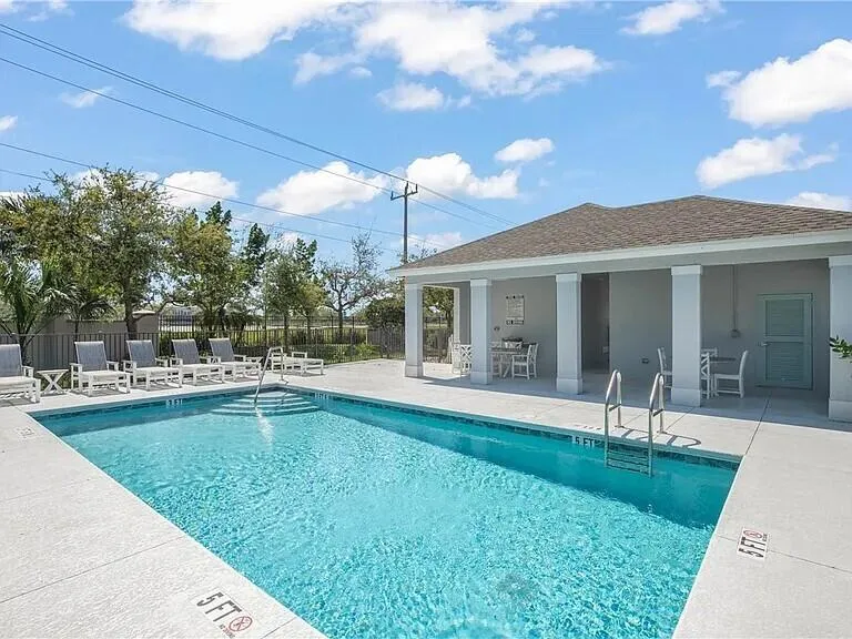 2515 BELLA VISTA CIRCLE Vero Beach, FL 32966