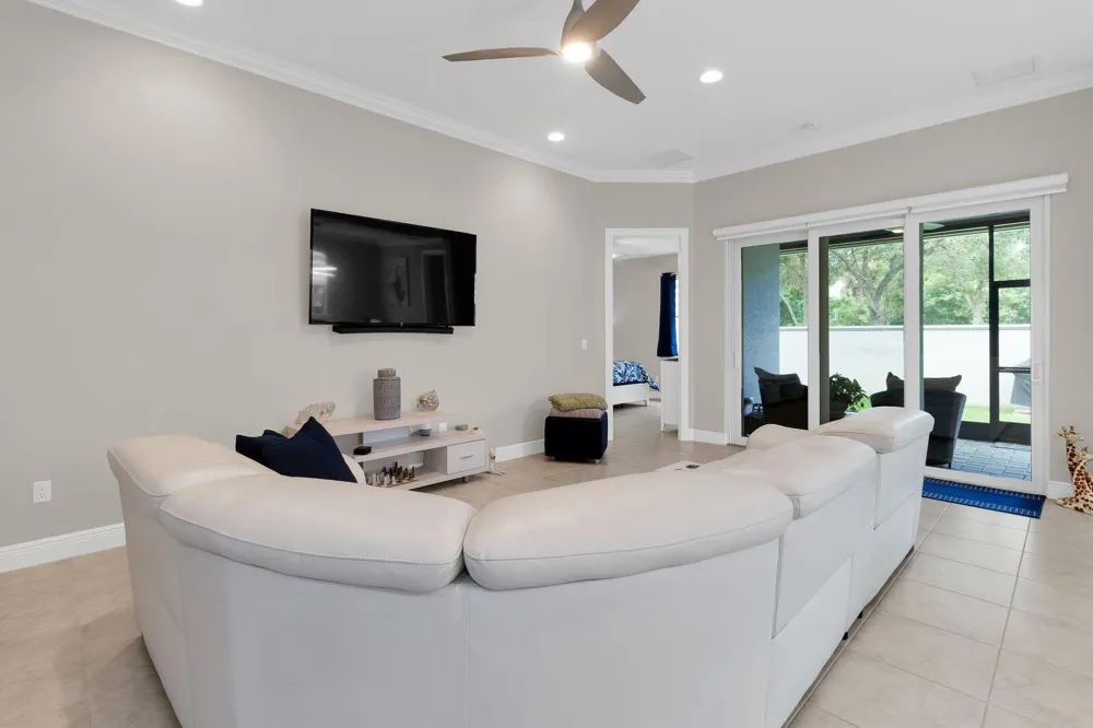 2515 BELLA VISTA CIRCLE Vero Beach, FL 32966