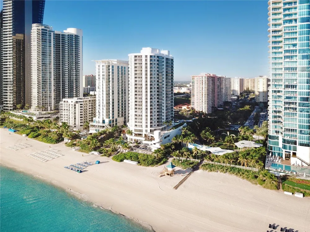 17375 Collins Ave #2003 Sunny Isles Beach, FL 33160