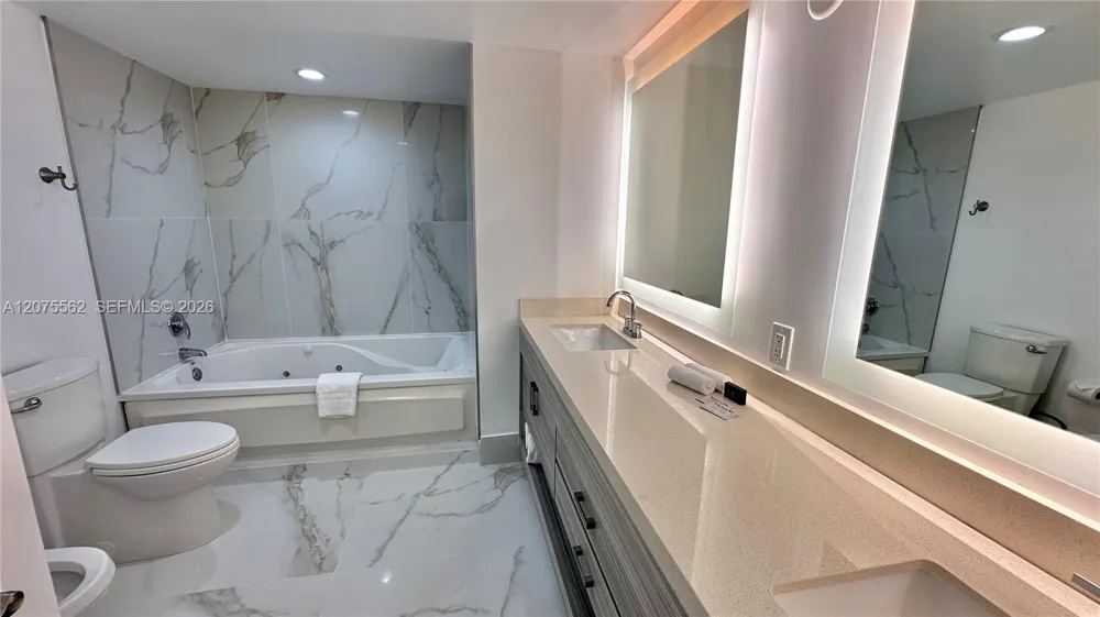 17375 Collins Ave #2003 Sunny Isles Beach, FL 33160