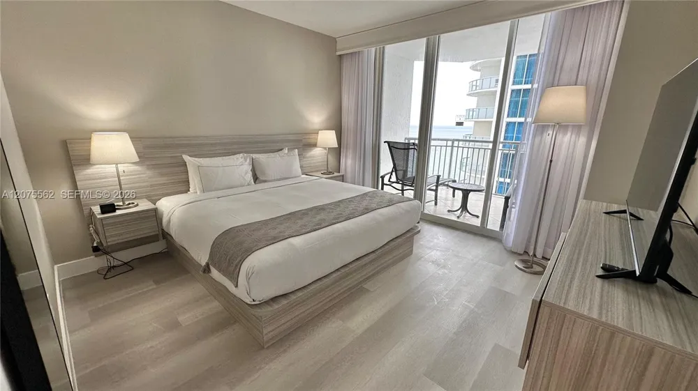 17375 Collins Ave #2003 Sunny Isles Beach, FL 33160