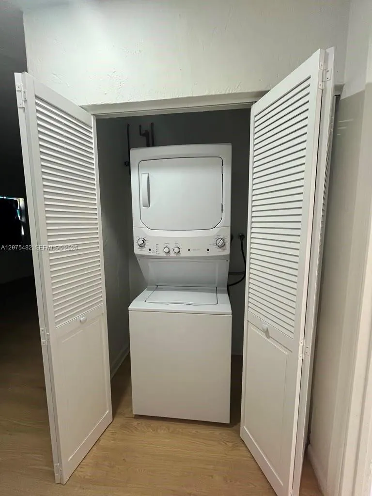 3691 Terr Miramar, FL 33023