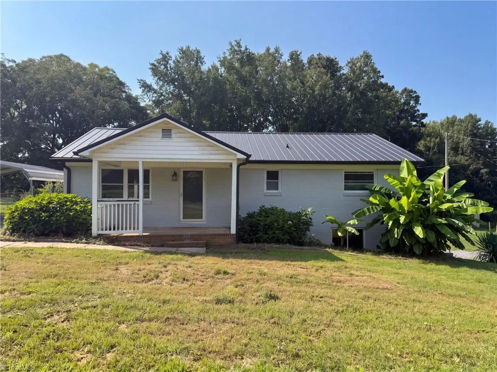 169 Bedford Drive Lexington, NC 27295