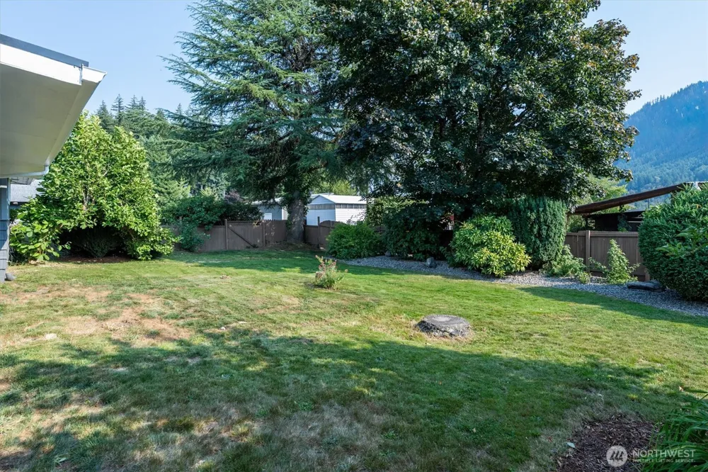 102 E Adams Avenue Morton, WA 98356