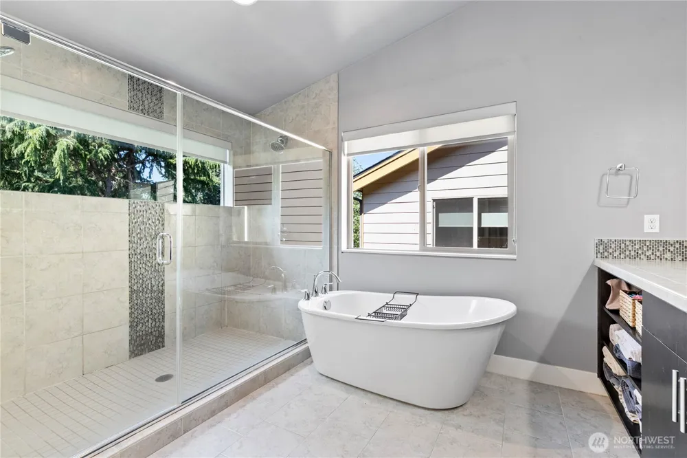 13521 SE 81st Place Newcastle, WA 98059