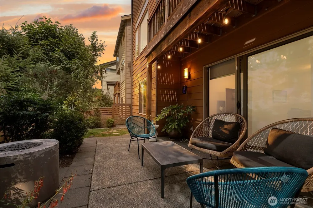 13521 SE 81st Place Newcastle, WA 98059