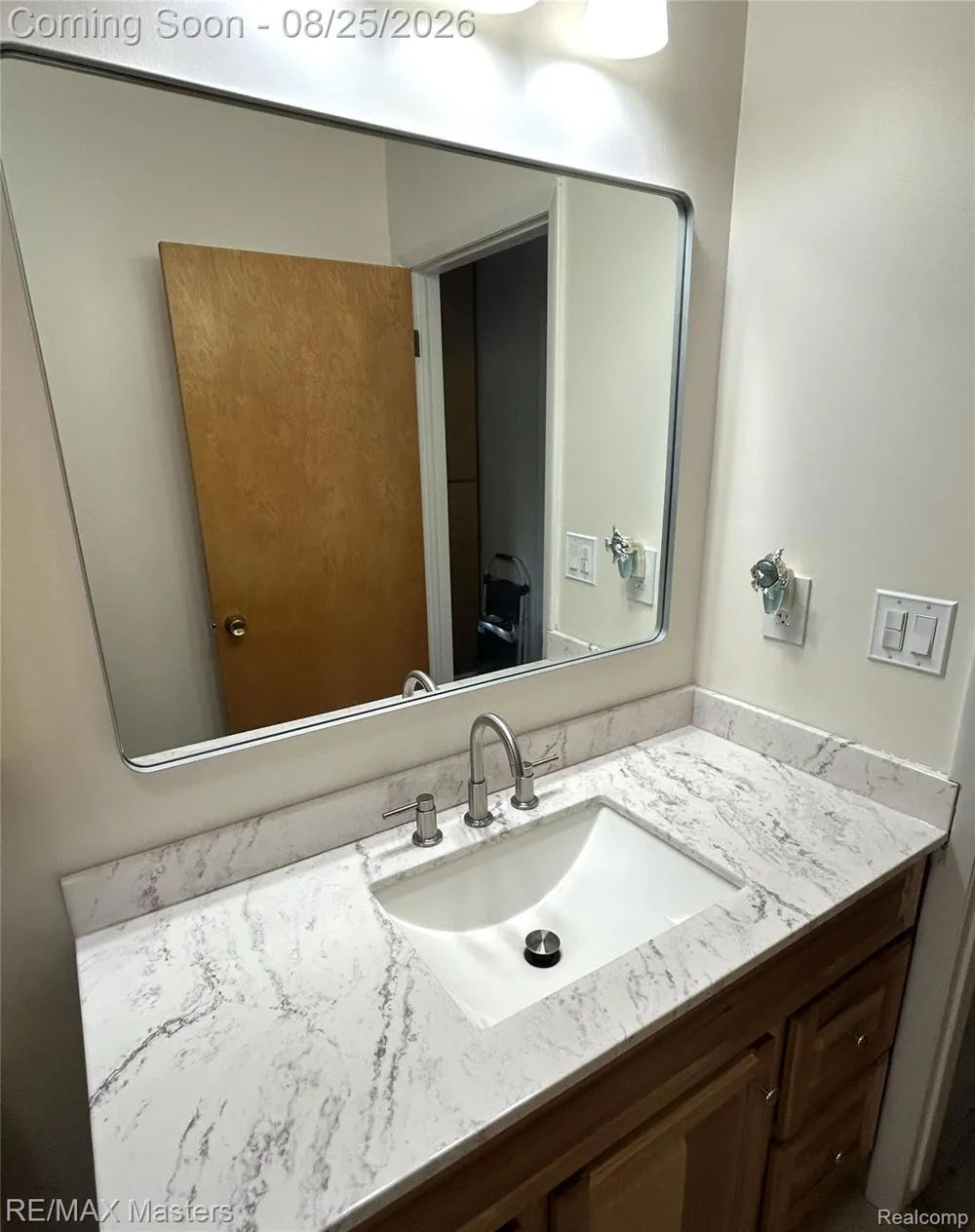 350 Dewey Lake Beach Cambridge Township, MI 49230