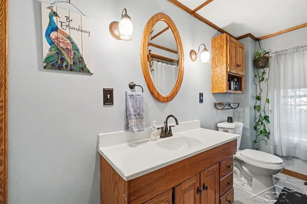 1610 E Ashman Street Midland City, MI 48642