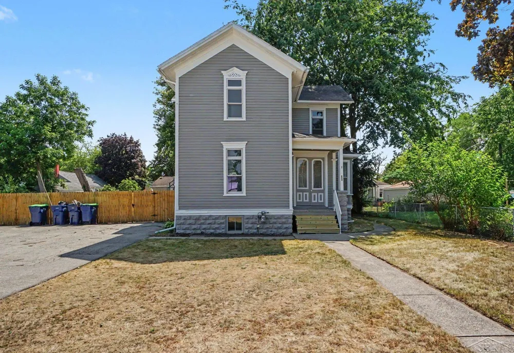 804 E SMITH STREET Bay City City, MI 48706