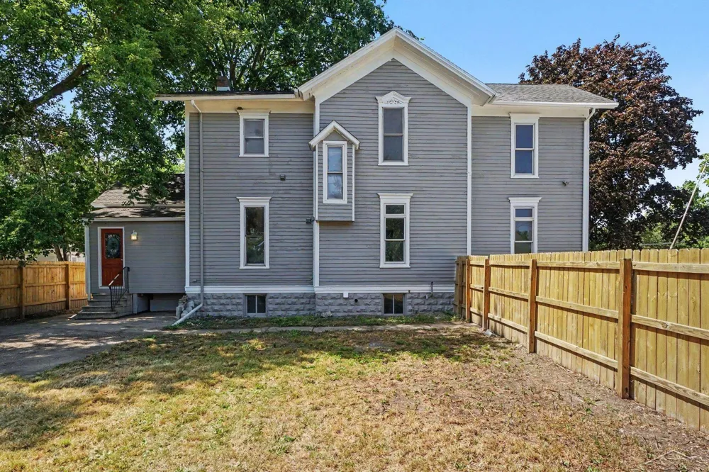 804 E SMITH STREET Bay City City, MI 48706