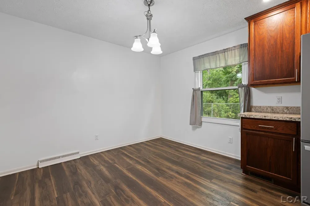 972 Gettysburg Drive Adrian City, MI 49221