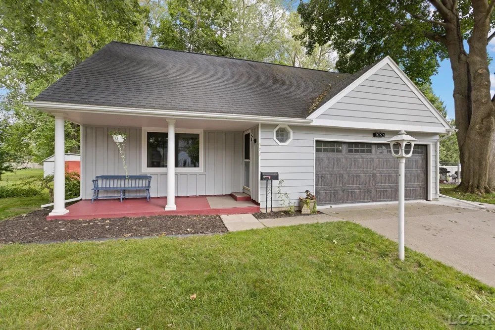 972 Gettysburg Drive Adrian City, MI 49221