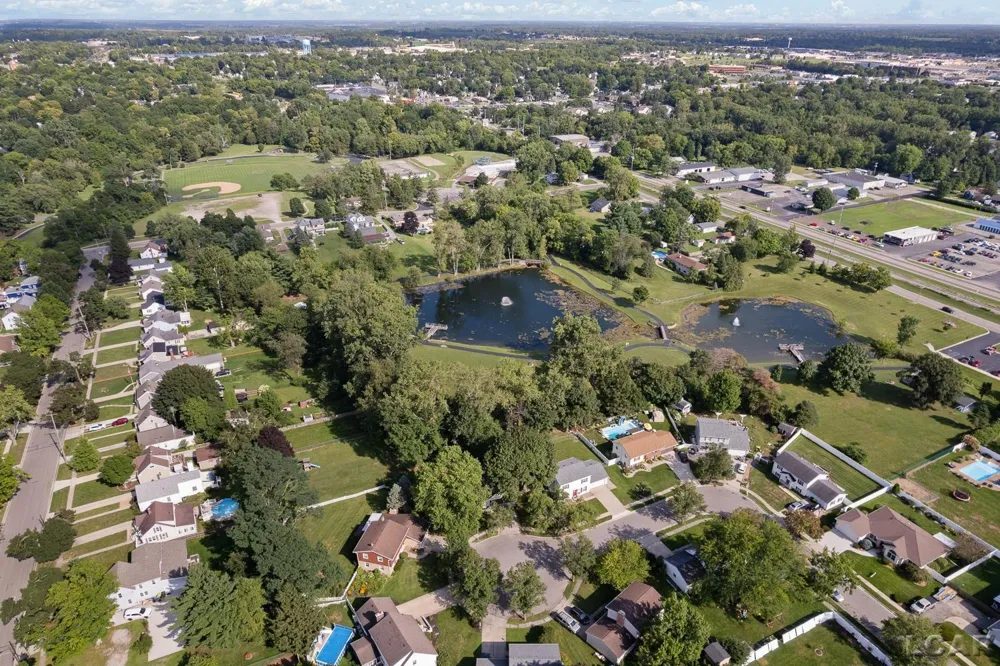 972 Gettysburg Drive Adrian City, MI 49221