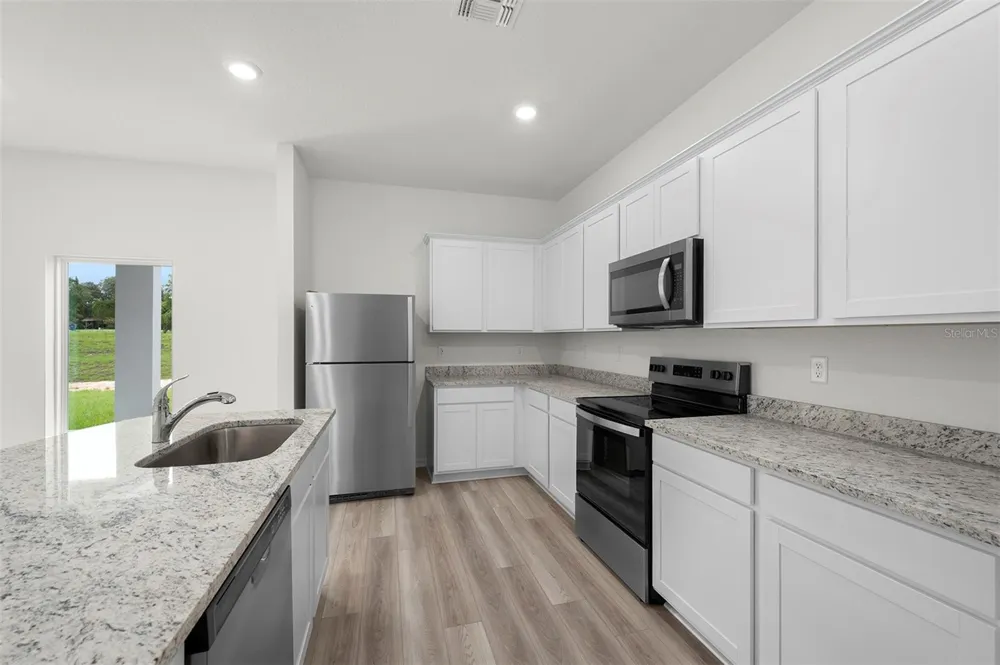 13280 TULA LOOP Astatula, FL 34705