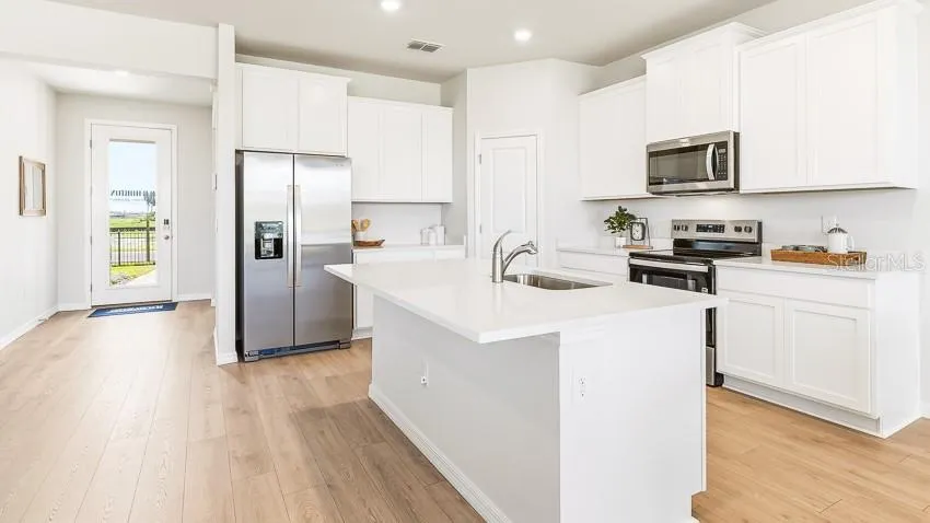 2806 FISHERY COURT Lakewood Ranch, FL 34211