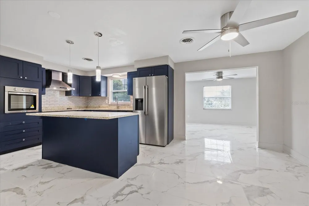 5900 AVOCADO STREET Zephyrhills, FL 33542