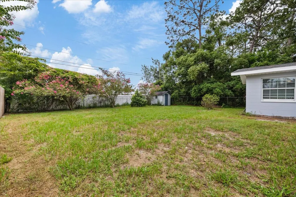 5900 AVOCADO STREET Zephyrhills, FL 33542